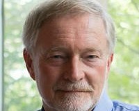 Erik Larson